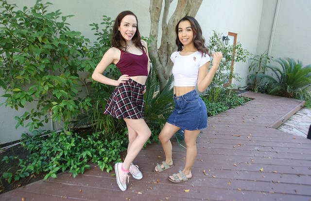 Домашнее секс обучение двух дочерей - папа может